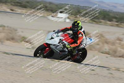 media/Oct-02-2025-Racers Edge (Thu) [[2c91cb6ab3]]/3-B Group/Session 1-Turn 9 Inside (1020am)/